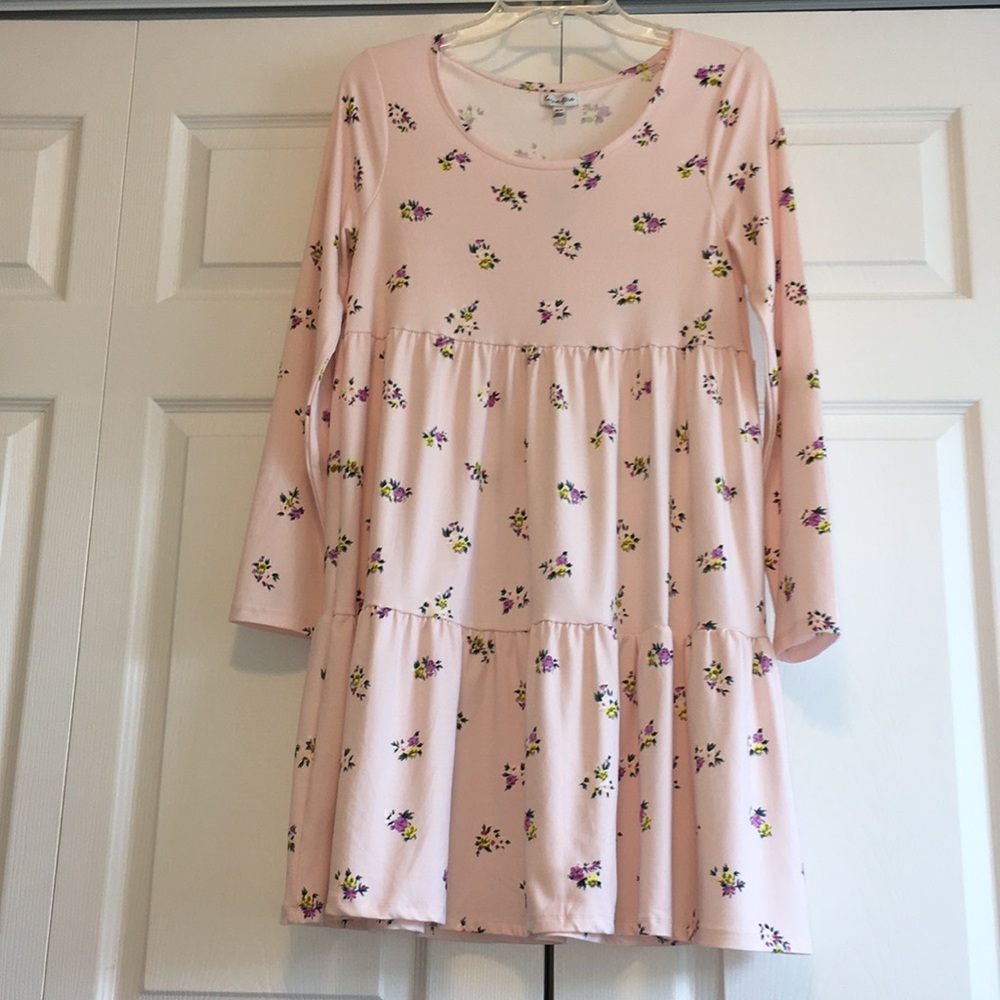 love,fire-NWT-Tiered Baby Doll Long Sleeves Dress-Juniors Size Medium